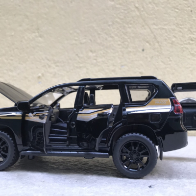 Mô hình xe ô tô Land Cruiser PRADO 2021  tỷ lệ 1:32