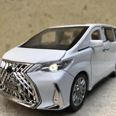 Mô hình xe ô tô LEXUS LM300 tỷ lệ 1:32
