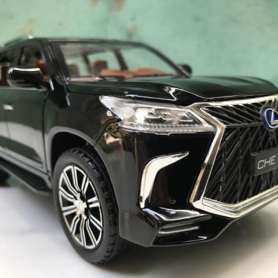 Mô hình xe Ô TÔ LEXUS LX570 2020 tỷ lệ 1:24