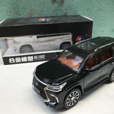 Mô hình xe Ô TÔ LEXUS LX570 2020 tỷ lệ 1:24