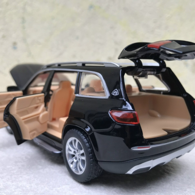 Mô hình xe ô tô MayBach GLS 600  tỷ lệ 1:32