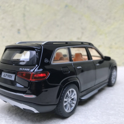 Mô hình xe ô tô MayBach GLS 600  tỷ lệ 1:32
