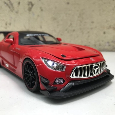 Mô hình xe ô tô MERCEDES AMG GT R tỷ lệ 1:24