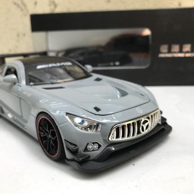 Mô hình xe ô tô MERCEDES AMG GT R tỷ lệ 1:24