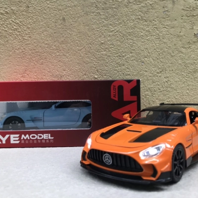 Mô hình xe ô tô Mercedes-Benz AMG GT S tỷ lệ 1:24