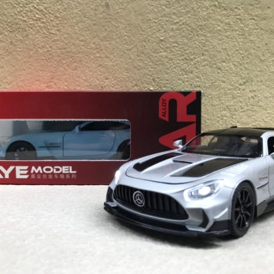 Mô hình xe ô tô Mercedes-Benz AMG GT S tỷ lệ 1:24