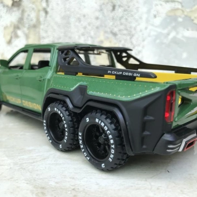 Mô hình xe Ô TÔ MERCEDES BENZ CLASS 6X6 tỷ lệ 1:32