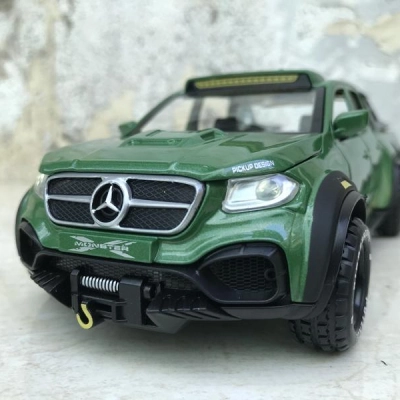 Mô hình xe Ô TÔ MERCEDES BENZ CLASS 6X6 tỷ lệ 1:32