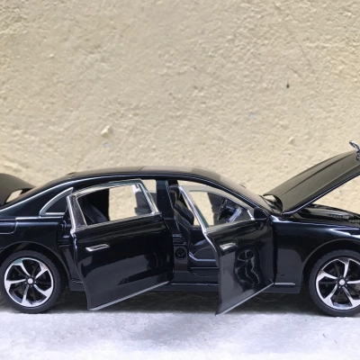 ​Mô hình xe ô tô Mercedes-Benz S400L 2022 tỷ lệ 1:24
