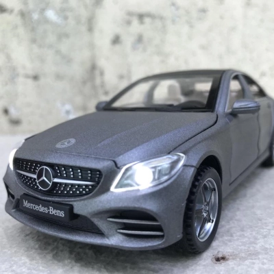Mô hình xe ô tô Mercedes C260L  tỷ lệ 1:32
