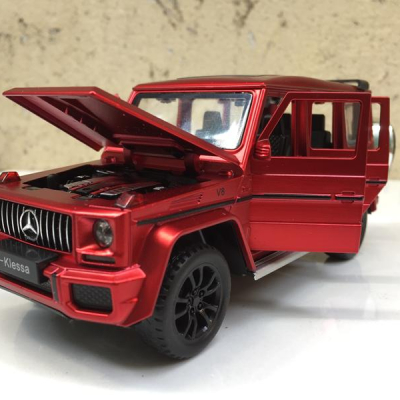 Mô hình xe ô tô Mercedes G63 Klessa tỷ lệ 1:32