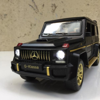 Mô hình xe ô tô Mercedes G63 Klessa tỷ lệ 1:32