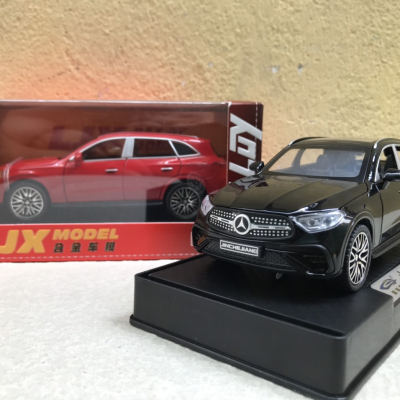 Mô hình xe ô tô Mercedes GLC 400e tỷ lệ 1:32