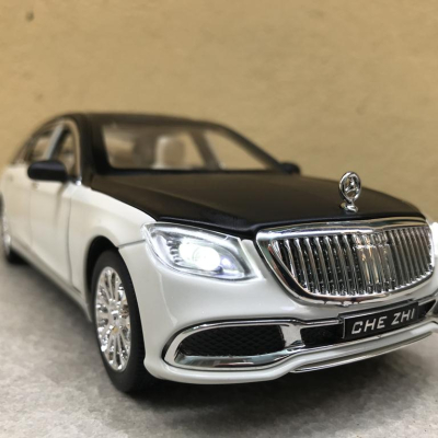 Mô hình xe ô tô Mercedes-Maybach S600 2022 tỷ lệ 1:24