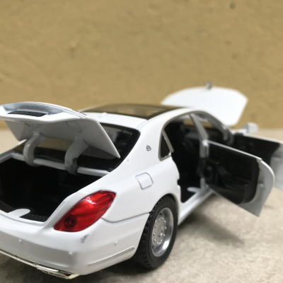 Mô hình xe ô tô Mercedes-MayBach S650 2022 tỷ lệ 1:32