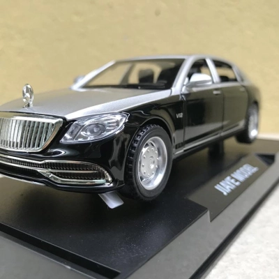 Mô hình xe ô tô Mercedes-MayBach S650 2022 tỷ lệ 1:32
