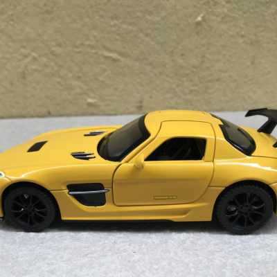 Mô hình xe ô tô Mercedes SLS AMG tỷ lệ 1:32