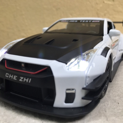 Mô hình xe Ô tô NISSAN GT- R tỷ lệ 1:24