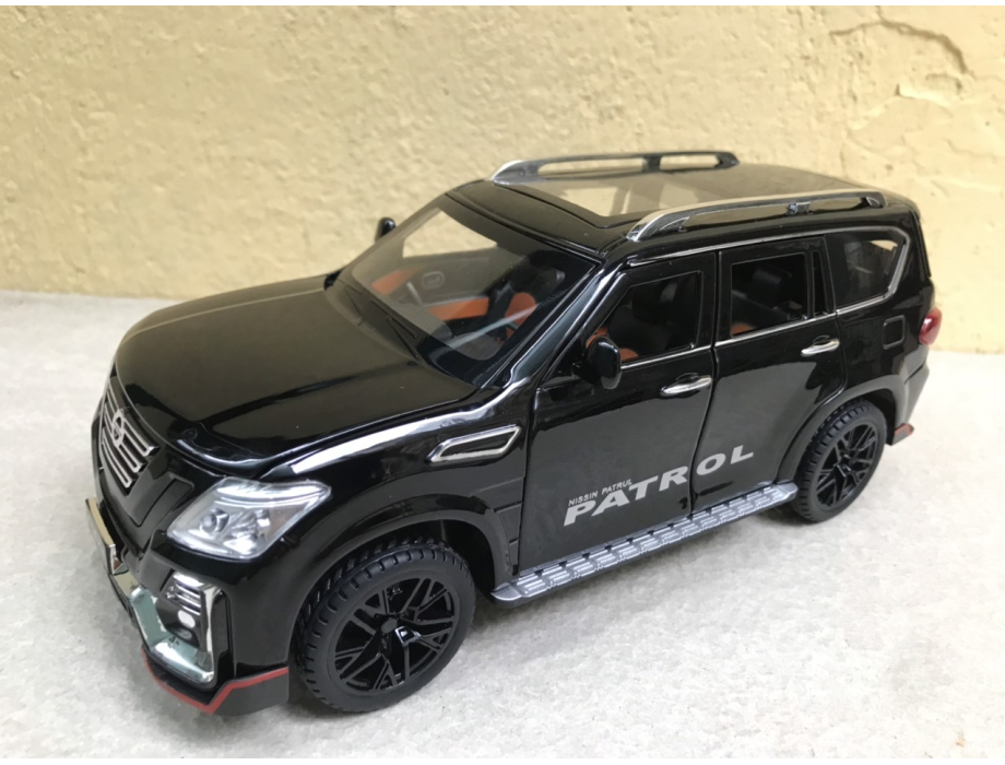 Mô hình xe Ô tô NISSAN PATROL tỷ lệ 1:24 Mô hình xe Ô tô NISSAN PATROL tỷ lệ 1:24