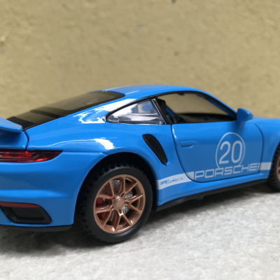 Mô hình xe ô tô Porsche 911 TurboS tỷ lệ 1:32