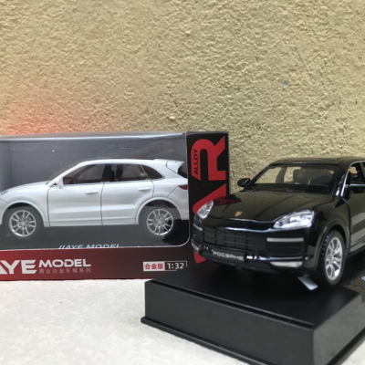Mô hình xe ô tô Porsche Cayenne Turbo tỷ lệ 1:32