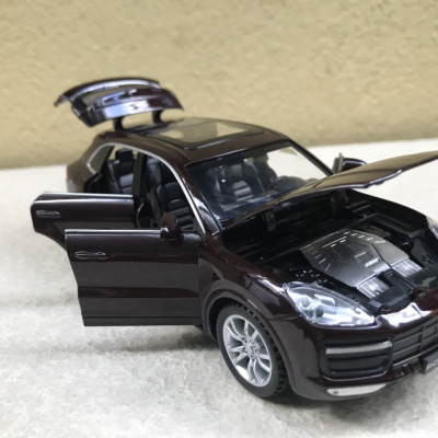 Mô hình xe ô tô Porsche Cayenne Turbo tỷ lệ 1:32