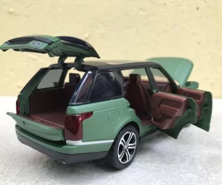 ​Mô hình xe ô tô Range Rover Vogue Hollmann tỷ lệ 1:32