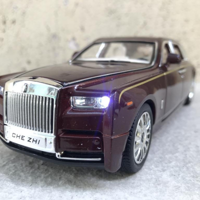 Mô hình xe Ô TÔ Rolls-Royce Phantom 2020 tỷ lệ 1:24