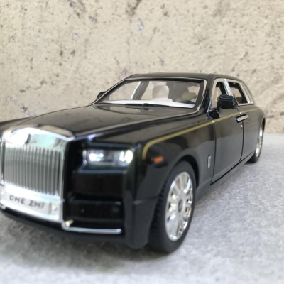 Mô hình xe Ô TÔ Rolls-Royce Phantom 2020 tỷ lệ 1:24
