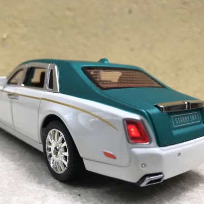 Mô hình xe Ô tô Rolls-Royce Phantom 2020 tỷ lệ 1:32