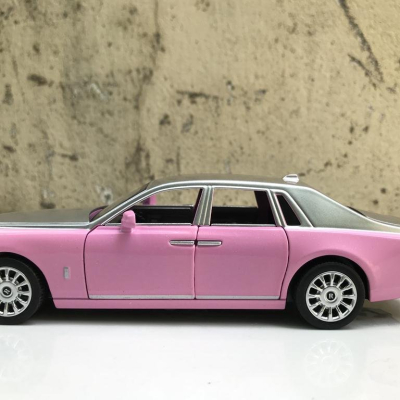Mô hình xe ô tô Rolls-Royce Phantom VIII  tỷ lệ 1:32