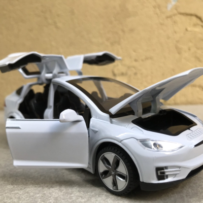 Mô hình xe ô tô TESLA Model 90X  tỷ lệ 1:32