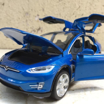 Mô hình xe Ô TÔ TESLA Model 90X tỷ lệ 1:32