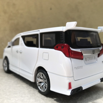 Mô hình xe ô tô TOYOTA Alphard 2023 tỷ lệ 1:32