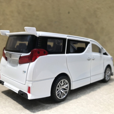 Mô hình xe ô tô TOYOTA Alphard 2023 tỷ lệ 1:32
