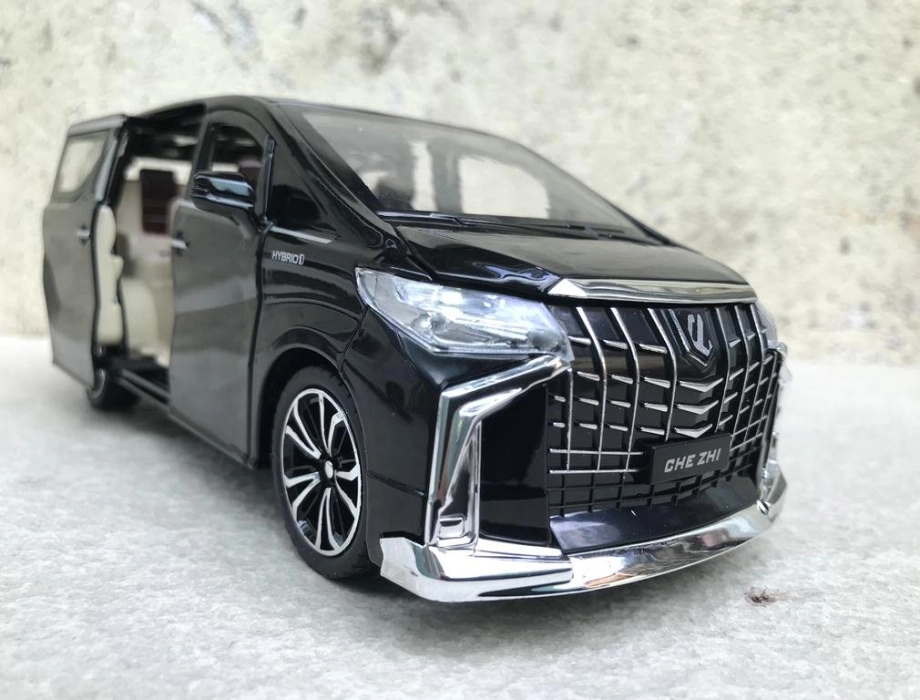 Mô hình xe ô tô Toyota Alphard Hybrid E-Four 2021 tỷ lệ 1:24