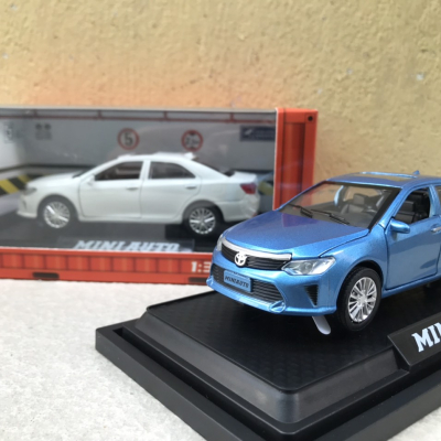 Mô hình xe ô tô TOYOTA CAMRY 2015 tỷ lệ 1:32