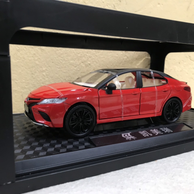Mô hình xe ô tô TOYOTA CAMRY 2021 tỷ lệ 1:24