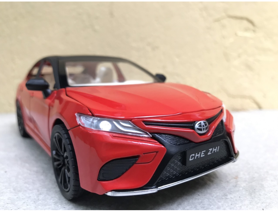 Mô hình xe ô tô TOYOTA CAMRY 2021 tỷ lệ 1:24 Mô hình xe ô tô TOYOTA CAMRY 2021 tỷ lệ 1:24