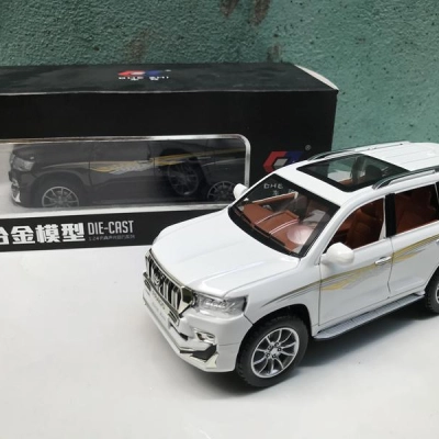 Mô hình xe ô tô TOYOTA PRADO TX tỷ lệ 1:24
