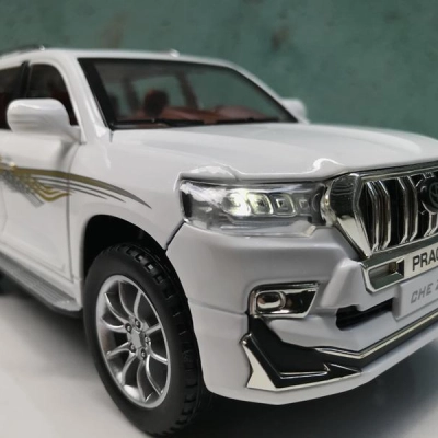 Mô hình xe ô tô TOYOTA PRADO TX tỷ lệ 1:24