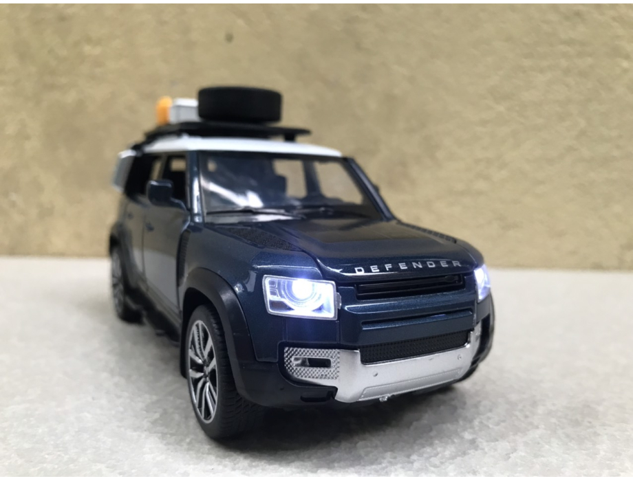 Mô hình xe Range Rovee Defender 2021 tỷ lệ 1:32 Mô hình xe Range Rovee Defender 2021 tỷ lệ 1:32