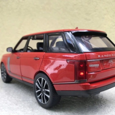 Mô hình xe Range Rover Fifty  tỷ lệ 1:24