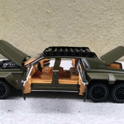 Mô hình xe Roll-Royce Phantom 6x6 tỷ lệ 1:32