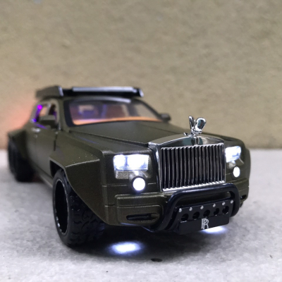 Mô hình xe Roll-Royce Phantom 6x6 tỷ lệ 1:32