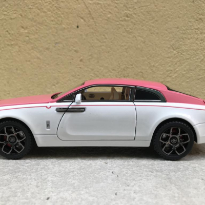 Mô hình xe Rolls-Royce Coupe Mansory tỷ lệ 1:24