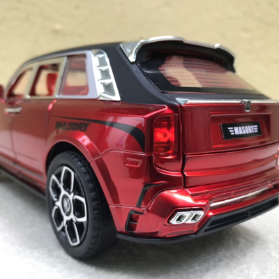 Mô hình xe Rolls-Royce CULLINAN Mansory  tỷ lệ 1:24