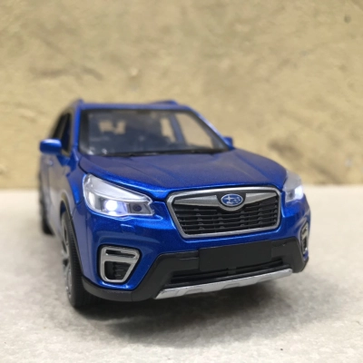 Mô hình xe SUBARU Forester 2024 tỷ lệ 1:32