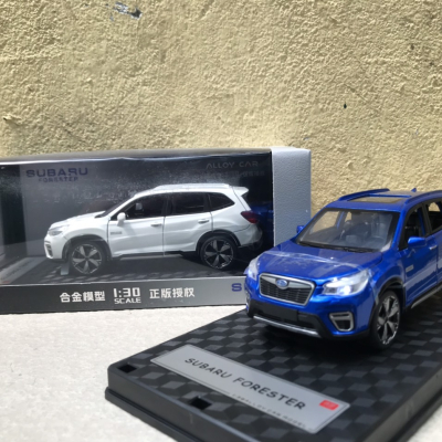 Mô hình xe SUBARU Forester 2024 tỷ lệ 1:32