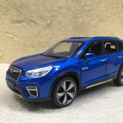 Mô hình xe SUBARU Forester 2024 tỷ lệ 1:32